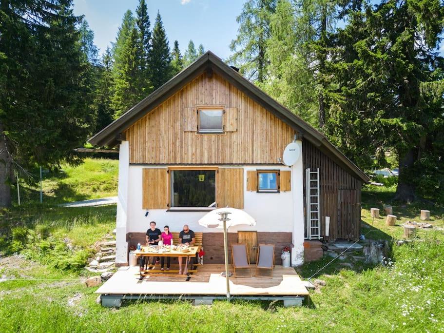 Vila Gemuetliche Huette In Den Bergen Sonnenalpe Nassfeld Exteriér fotografie